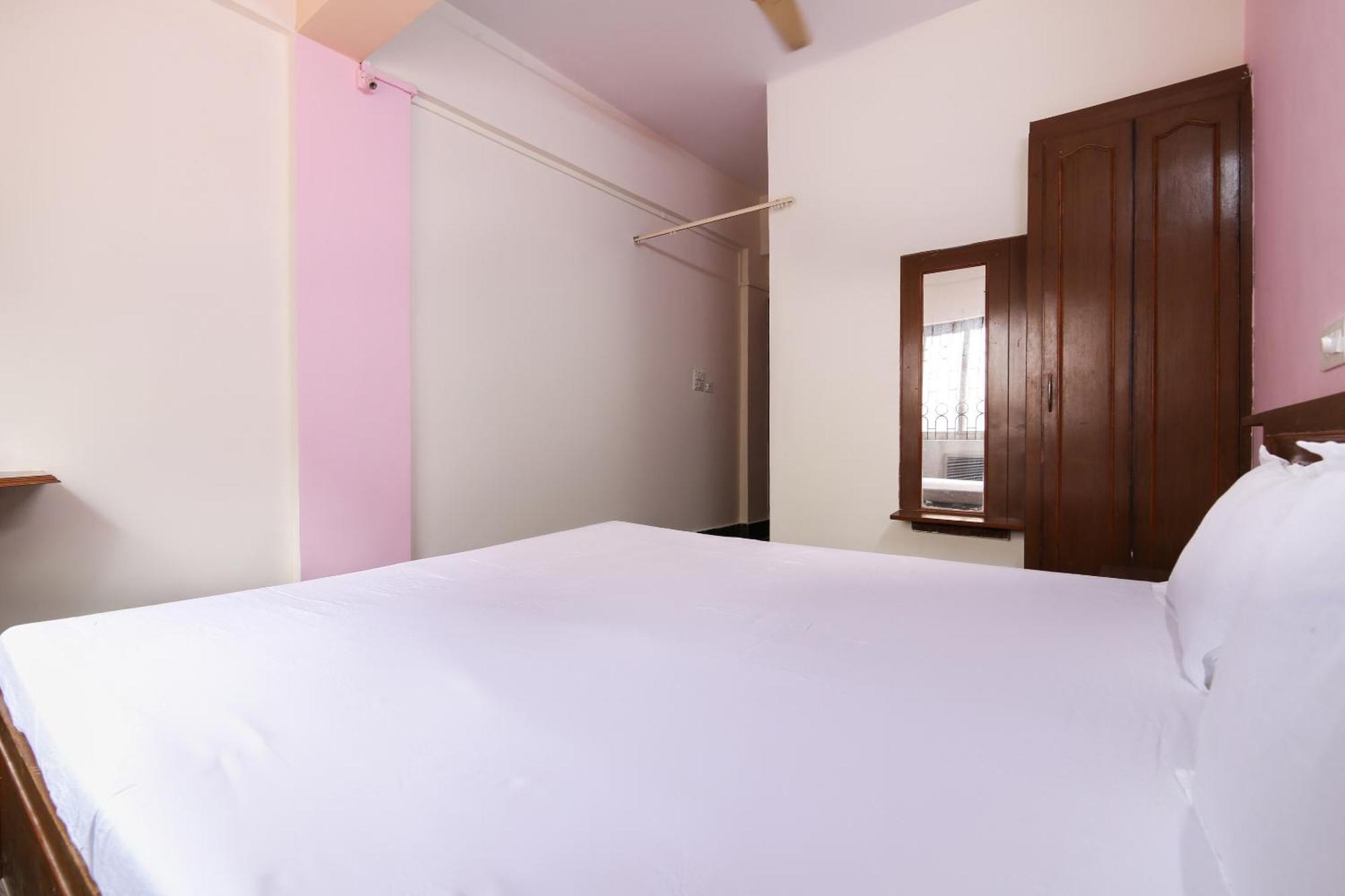 Hotel O Venkatesh Leela Hotel Ponda Buitenkant foto